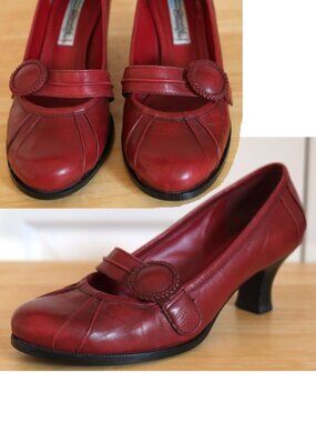 Vintage AS-NEW Arnold Churgin red leather kitten heel pumps